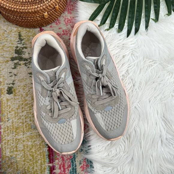 Sorel Gray Pink Kinetic Renegade Lace Sneaker 9 Sporty Activewear - Picture 2 of 10